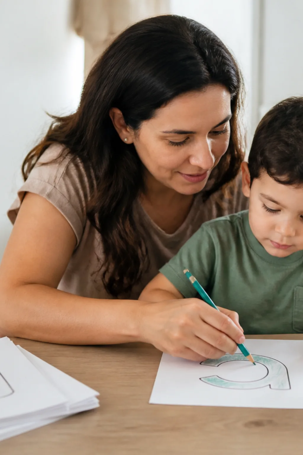 desenhos do alfabeto em letras minúsculas para colorir — exemplo criado na Desenhos pra Colorir