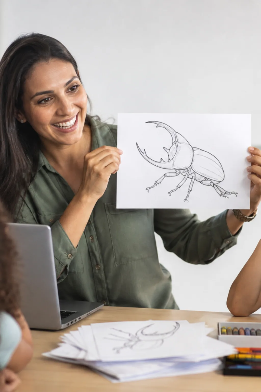 desenhos de besouro-hércules para colorir — exemplo criado na Desenhos pra Colorir