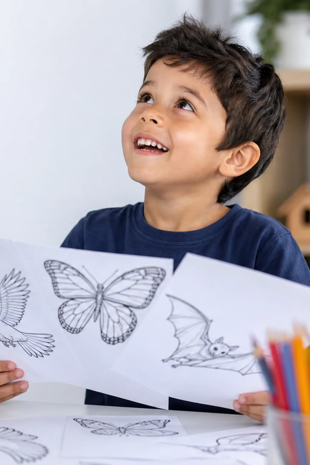 desenhos de animais que voam para colorir — exemplo criado na Desenhos pra Colorir