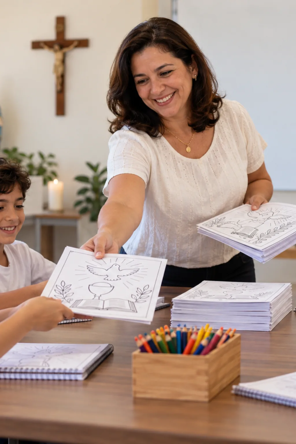 desenhos para capas de caderno de catequese para colorir — exemplo criado na Desenhos pra Colorir