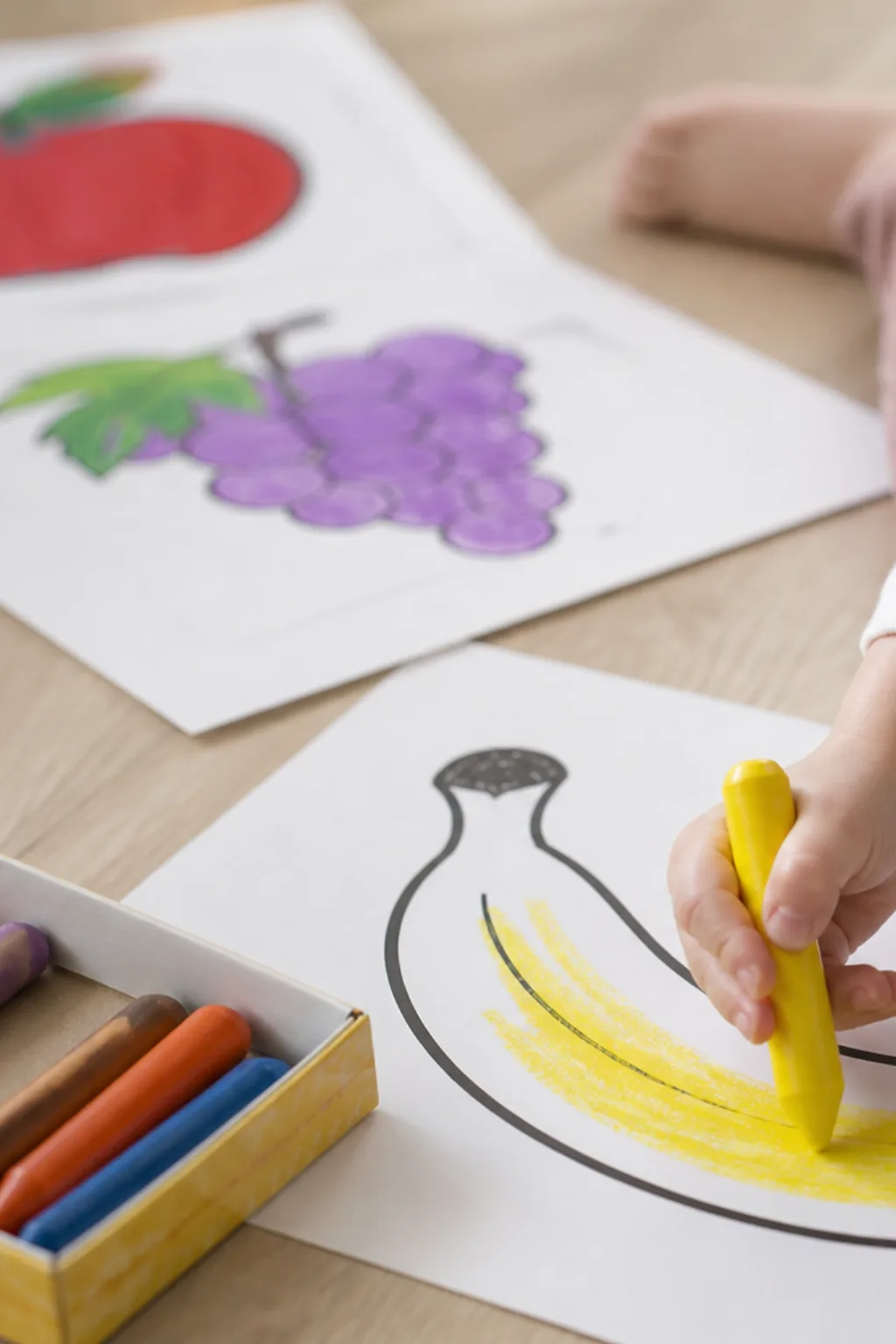 desenhos de banana para colorir - 2