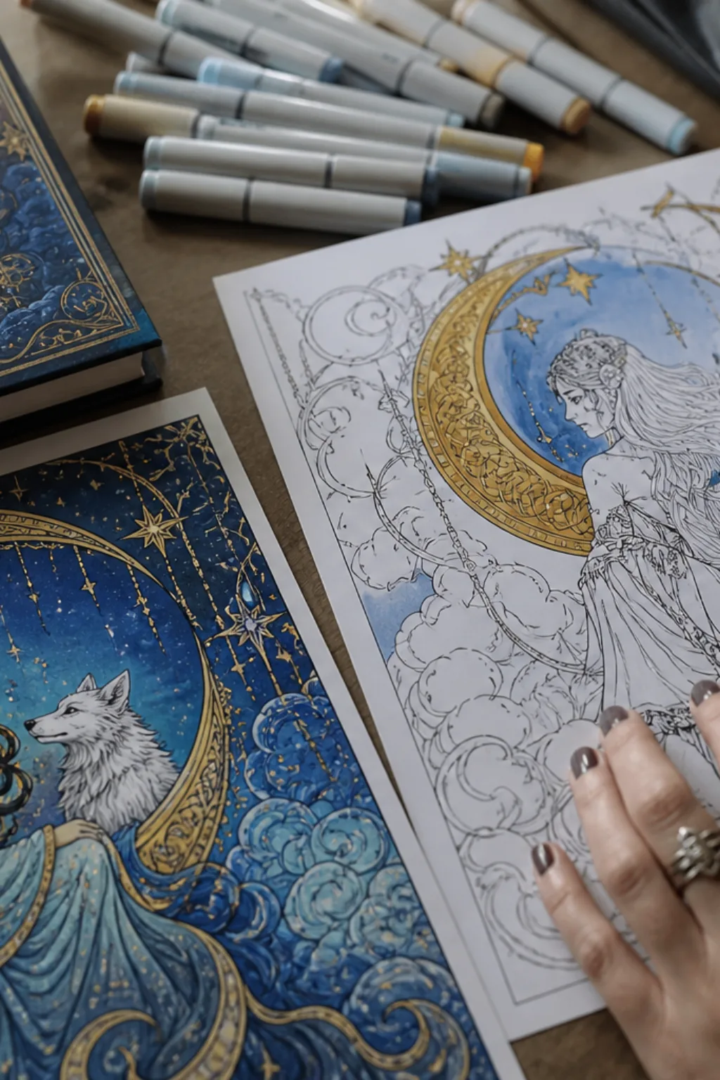 livro de desenhos da série Cidade da Lua Crescente para colorir - 2