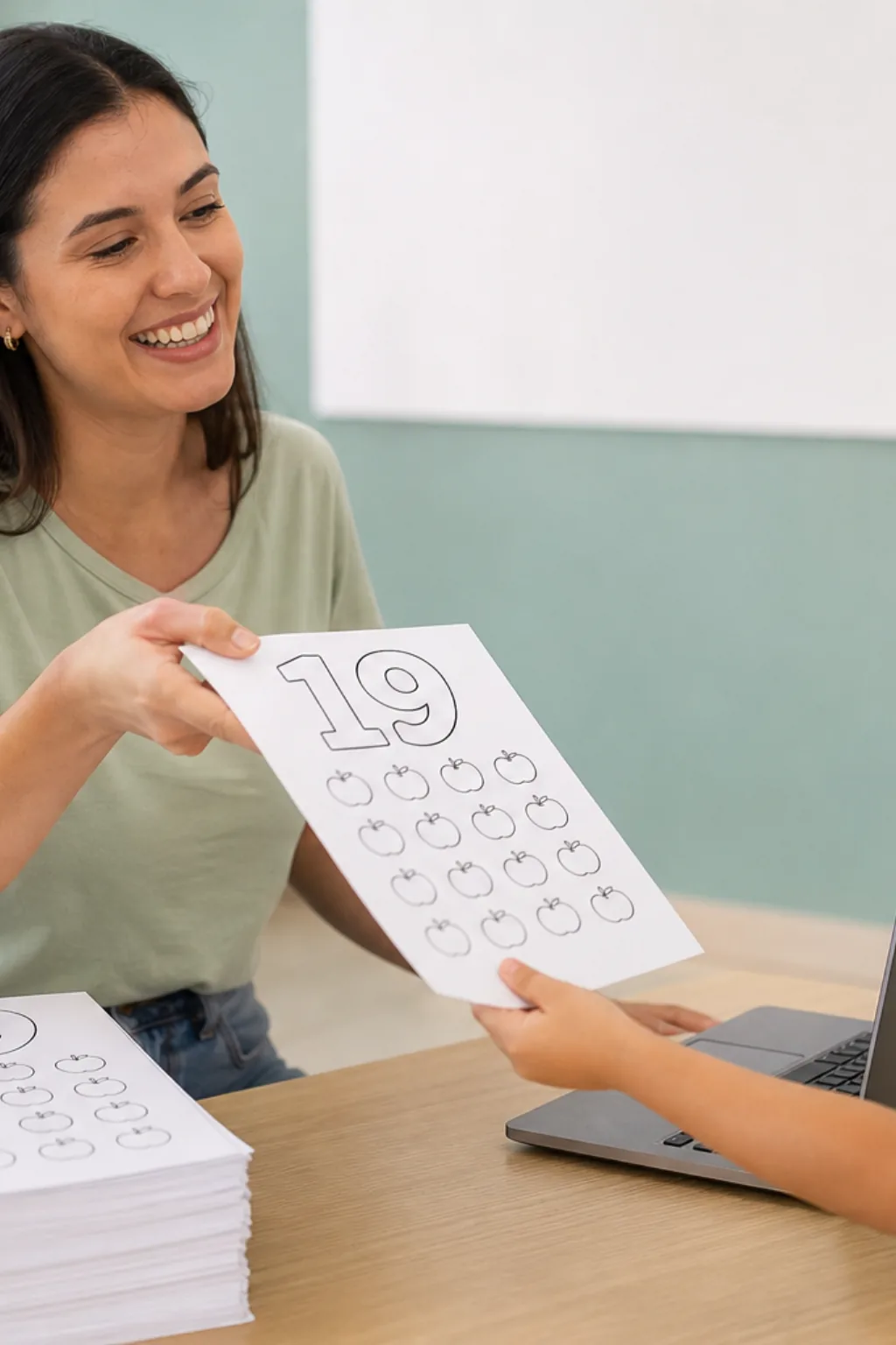 número 19 para colorir — exemplo criado na Desenhos pra Colorir