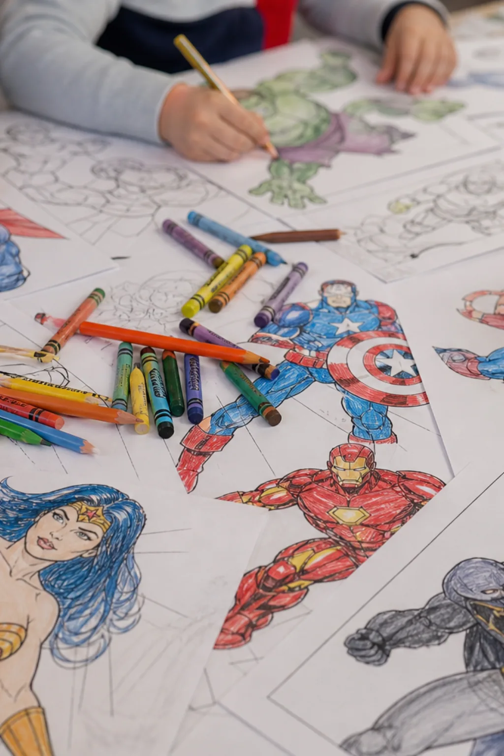 desenhos da Liga da Justiça sem Limites para colorir - 2