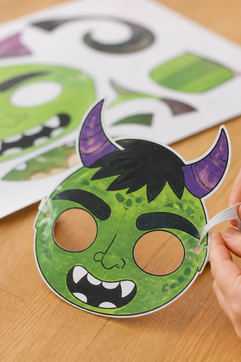 desenhos de máscaras do Hulk para colorir - 2